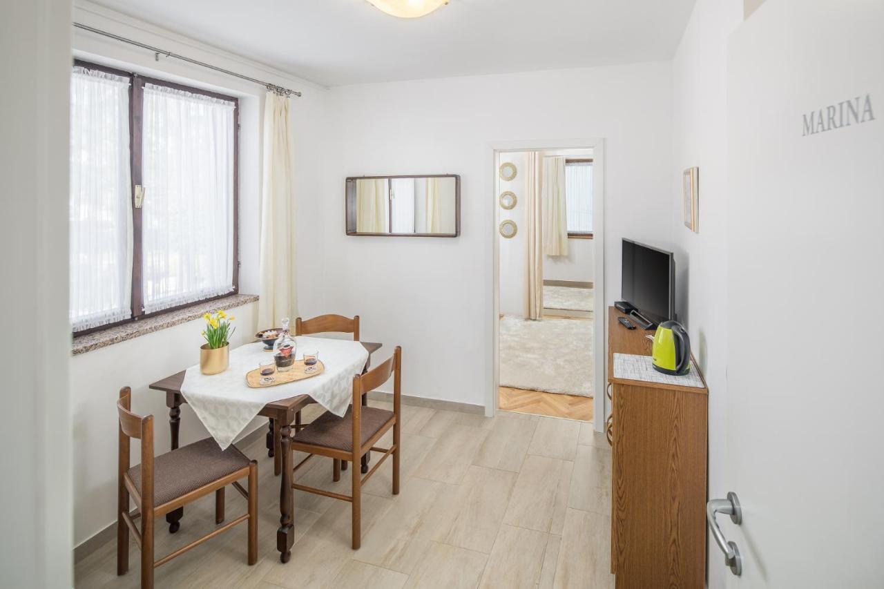 Apartments Villa Katana Porec Esterno foto