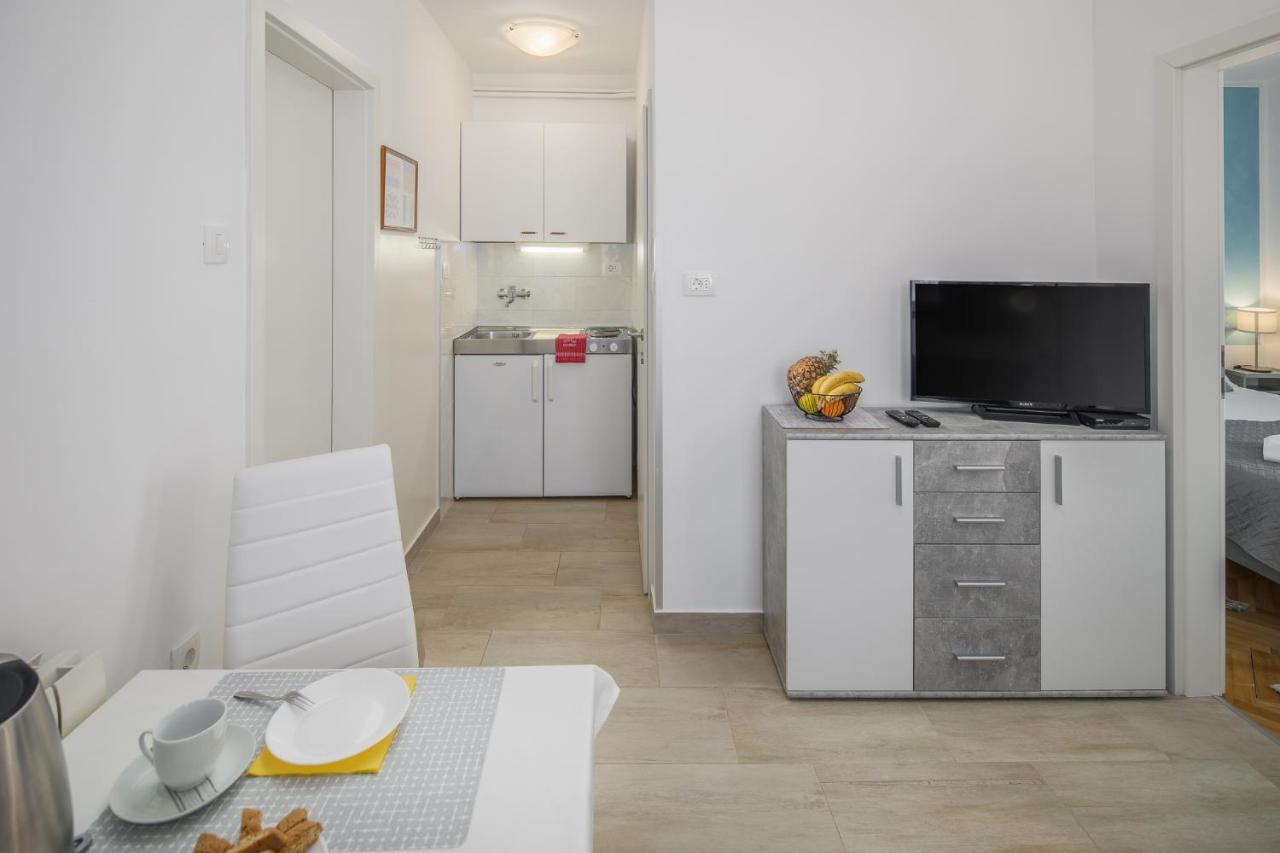 Apartments Villa Katana Porec Esterno foto